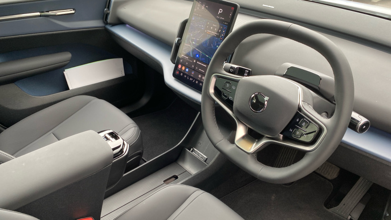 Volvo EX30 200kW SM Extended Range Ultra 69kWh 5dr Auto Electric Estate